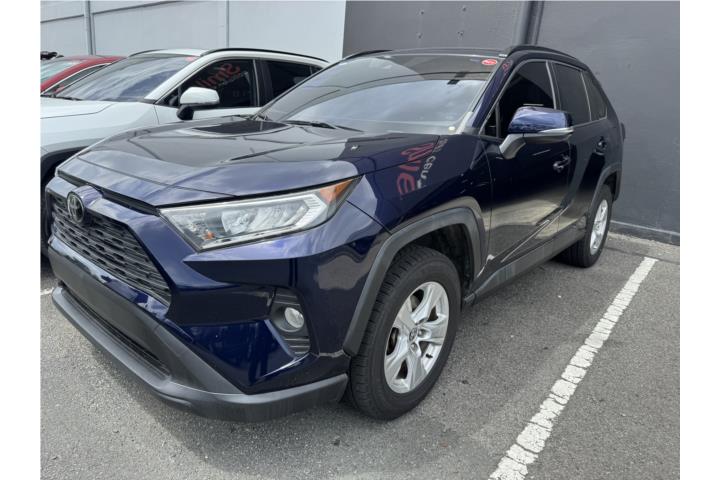 ¡2021 Toyota Rav4 XLE | No Requiere pronto!
