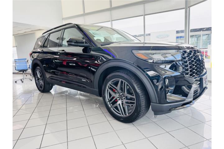 FORD EXPLORER ST AWD 2026