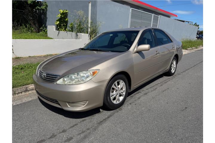 TOYOTA CAMRY 2005