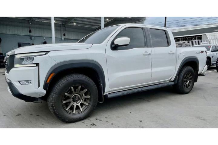 NISSAN FRONTIER PRO-4X 2024