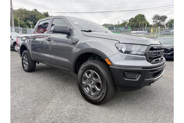 XL 4X4 Poco Millaje Como Nueva