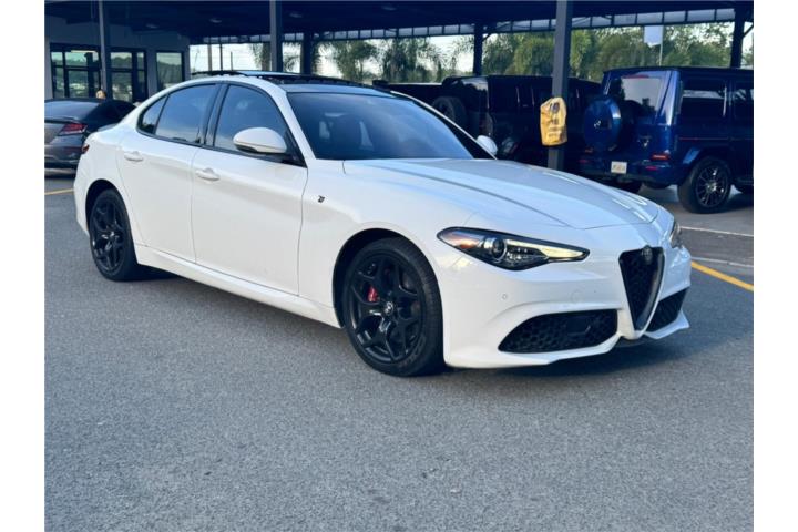 2022 Alfa Romeo Giulia Q4