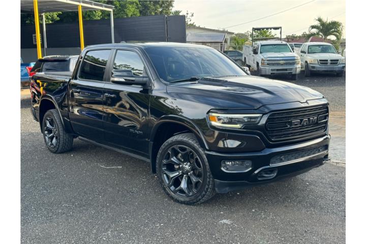 RAM 1500 LIMITED BLACK EDITION 2020