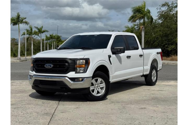 FORD F-150 XL 2023 ¡4X4!