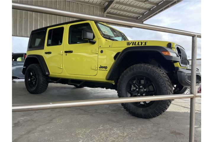 Jeep Wrangler Willys 4WD desde $603 mens.