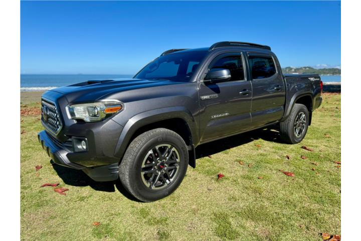 TOYOTA TACOMA SPORT 2019