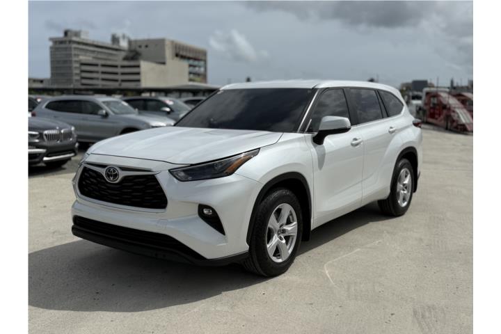 2023 Toyota Highlander LE