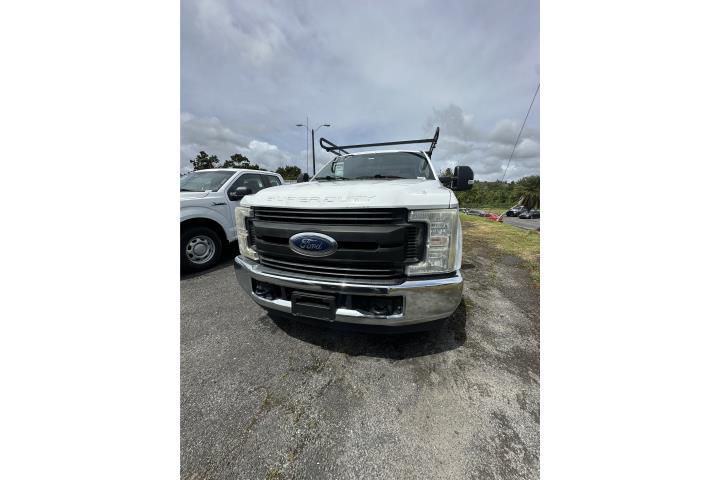 Ford XL 250