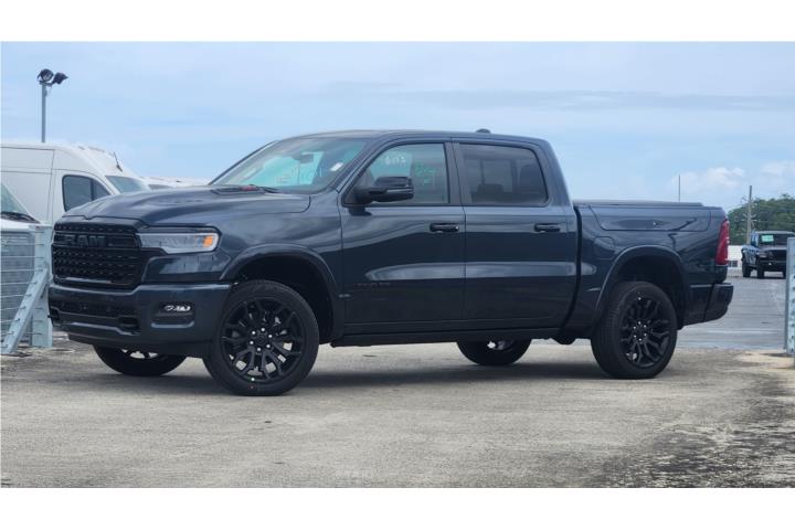 RAM 1500 LIMITED CREW CAB