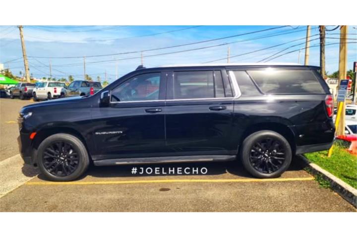2023 Chevy Suburban 4x2 V8