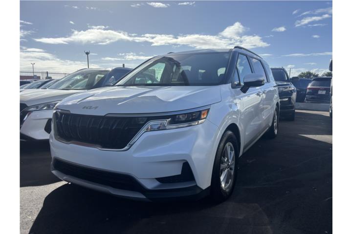 KIA CARNIVAL LX MINIVAN 2024