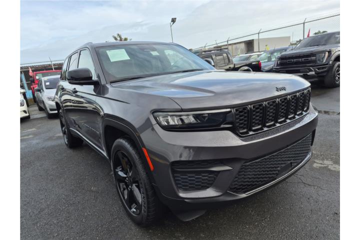 MARCA JEEP. MODELO GRAND CHEROKEE
