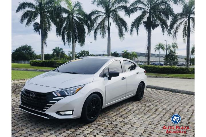 NISSAN VERSA 2023