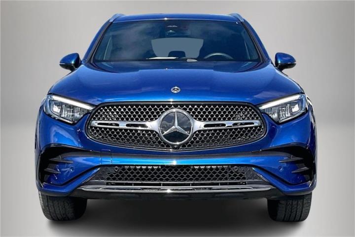 Mercedes-Benz GLC 350e del 2025