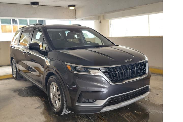 2024 Kia Carnival LX