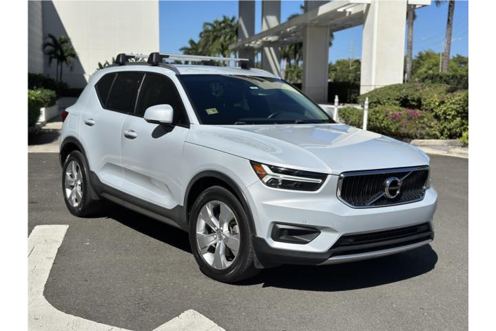 2021 Volvo XC40