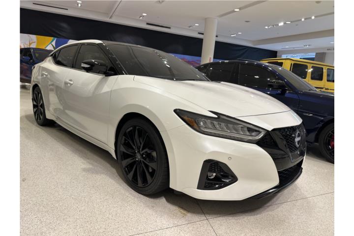 Nissan Maxima del 2023