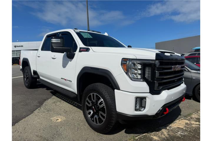 2022 GMC Sierra AT4