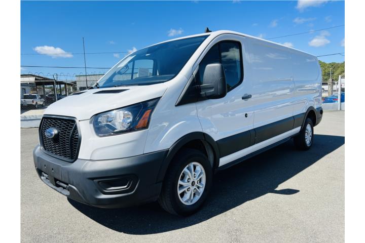 2024 Ford Transit Cargo Van 250 LowRoof