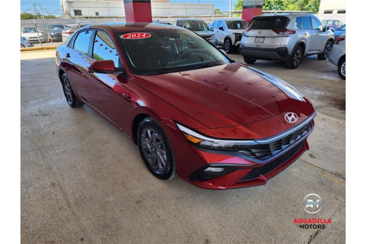 Hyundai Elantra del 2024