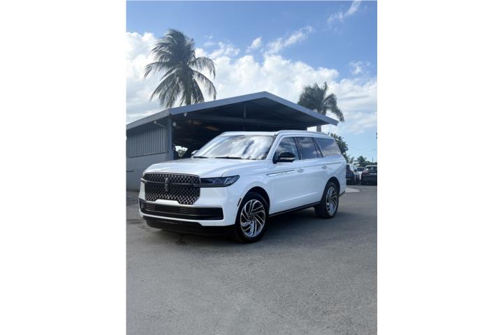 2025 Lincoln Navigator Reserve