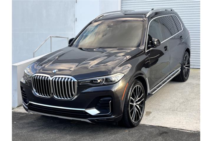 2019 BMW X7 40i