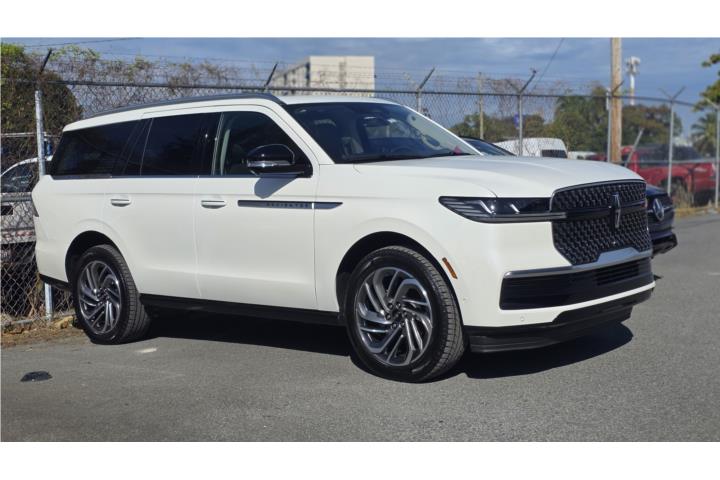 2025 Lincoln Navigator