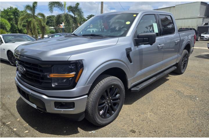 Ford F-150 XLT 4x4 del 2025