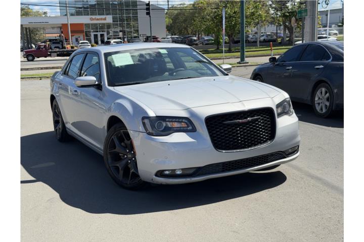 2023 Chrysler 300