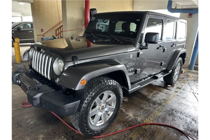 2017 Jeep Wrangler Sahara