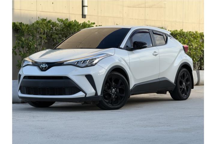 2021 Toyota C-HR XLE