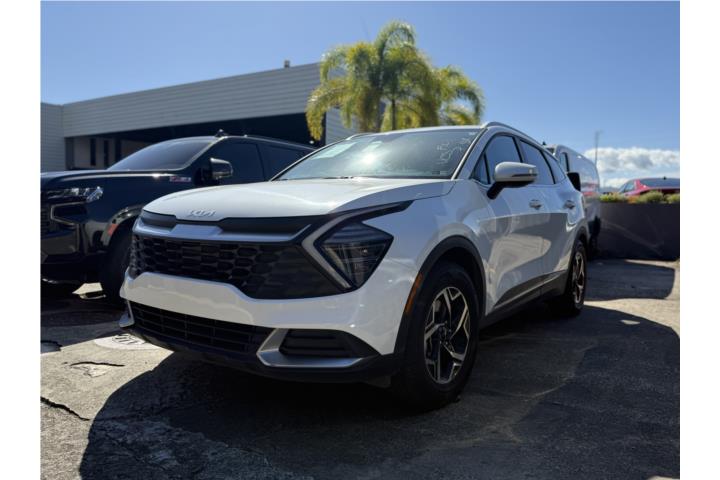 2025 Kia Sportage LX Like New