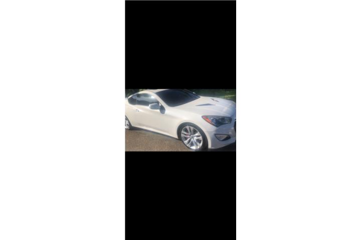 Hyundai Genesis del 2013