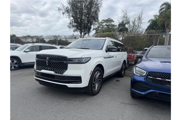 2025 Lincoln Navigator Reserve