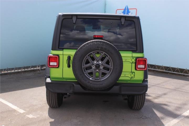Photo 5