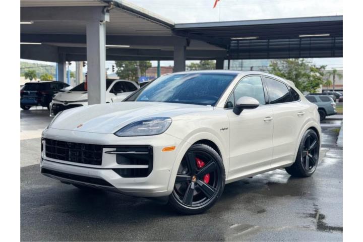 Porsche Cayenne E-Hybrid del 2025