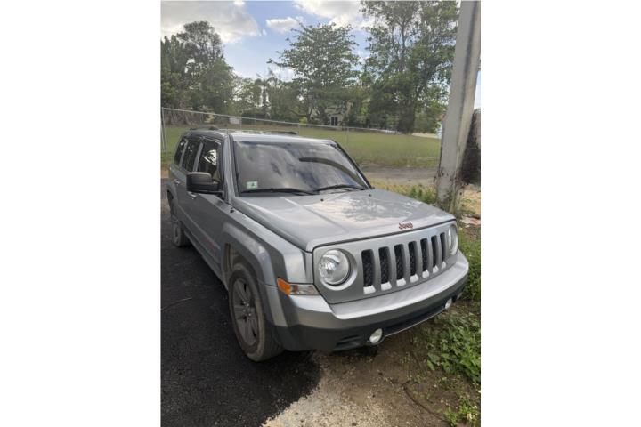 Jeep Patriot 2017 - ¡SOLO 25,000 MILLAS!