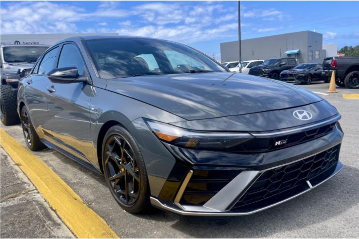 Hyundai Elantra del 2025