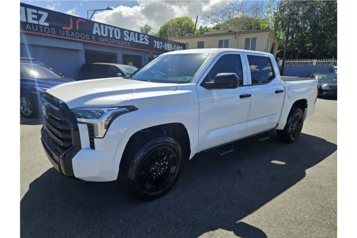 TOYOTA TUNDRA 2024 4X4
