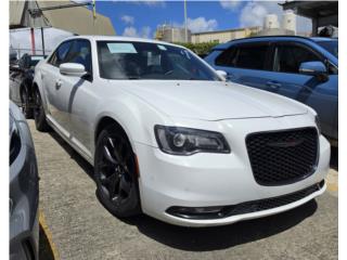 Chrysler Puerto Rico CHRYSLER 300 S, ACABADO DE COMPRAR, NO DETAIL