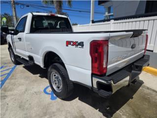 Ford Puerto Rico Ford F250 2024 Cab Sen FX-4 Oxfordwhite 