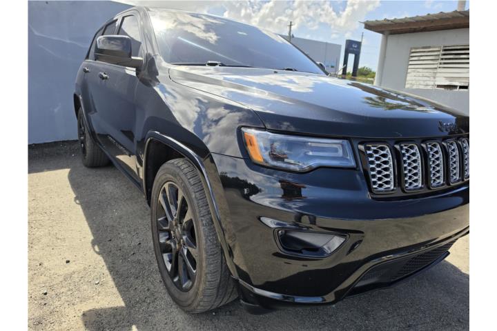 ALTITUDE PREMIUM NEGRA COMPLETA V6 DESDE 459!