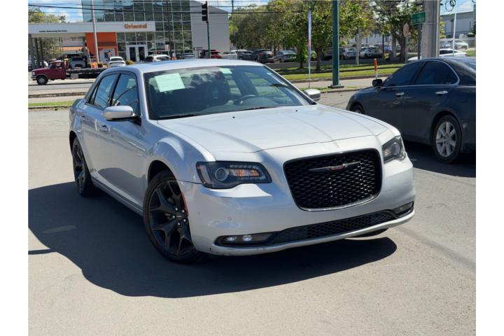 Chrysler Chrysler 300 del 2023
