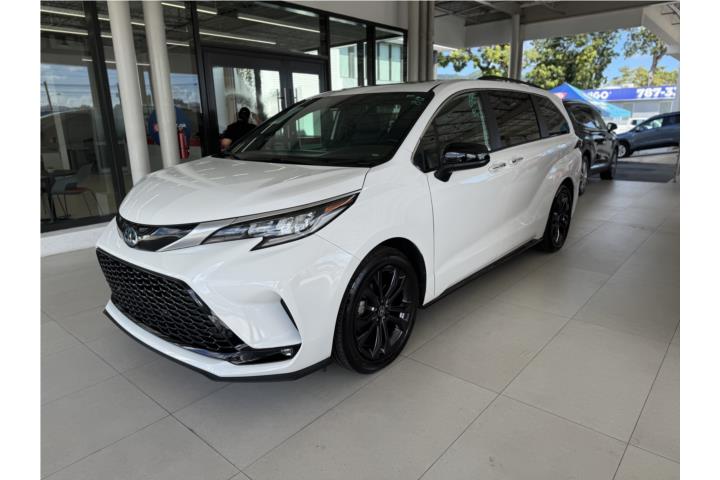 Toyota Sienna XSE 2024