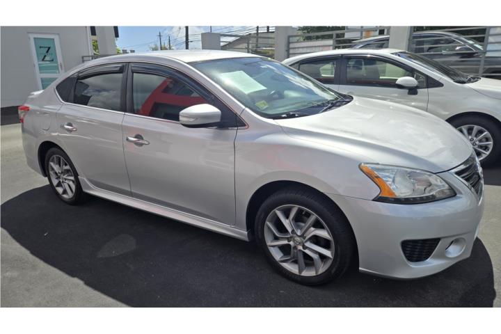 Sentra SR 2015 Poco millaje