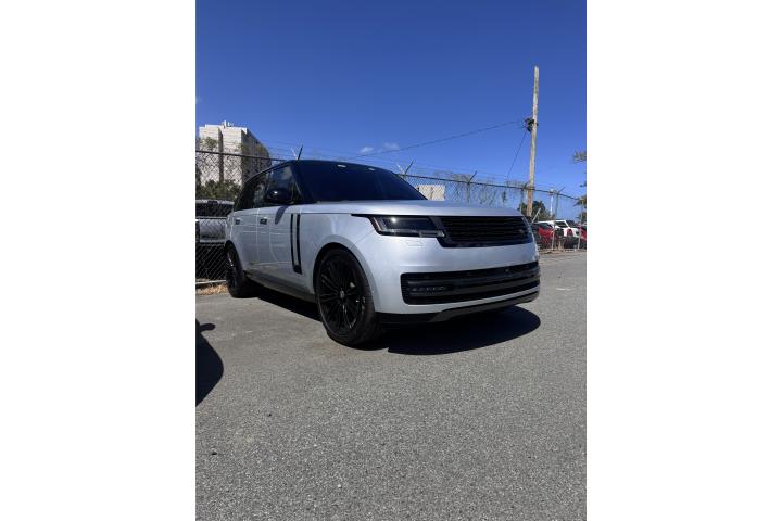 RANGE ROVER AUTOBIOGRAPHY