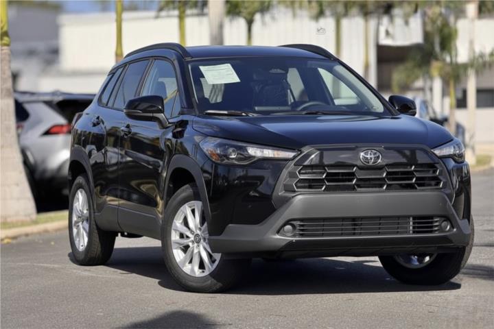 TOYOTA COROLLA CROSS LE 2026