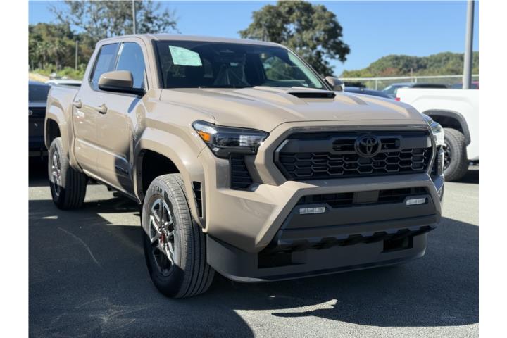 TOYOTA TACOMA 4x4 TRD SPORT 2026