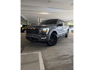 Avil�s Auto @ The Mall of San Juan Puerto Rico