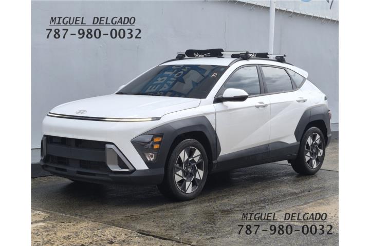 Kona SEL 2024. 24k millas. $27,995